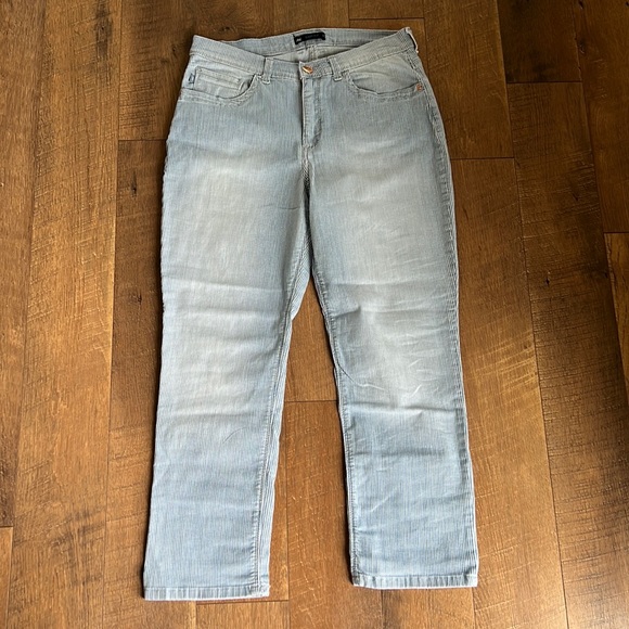 Lee Denim - Lee Women’s Easy Fit Cropped Striped Jeans